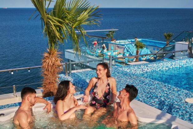 Гостевой Дом У Моря, Guest House By The Sea أوديسا المظهر الخارجي الصورة